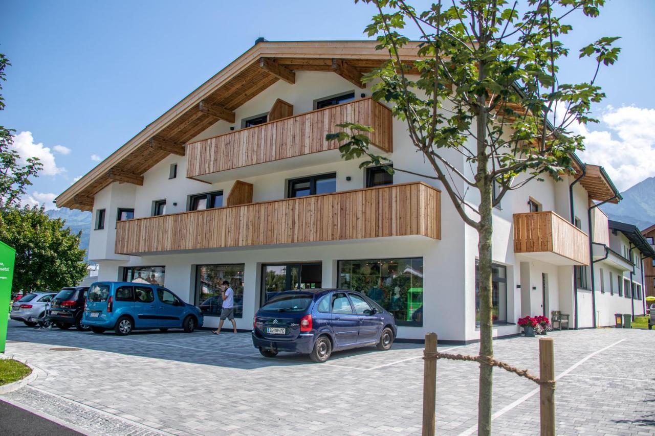 Tevini Boutique Suites By We Rent Zell am See Exterior photo